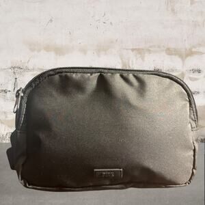 PINK Victoria's Secret NWOT Black Fanny Pack Belt Bag